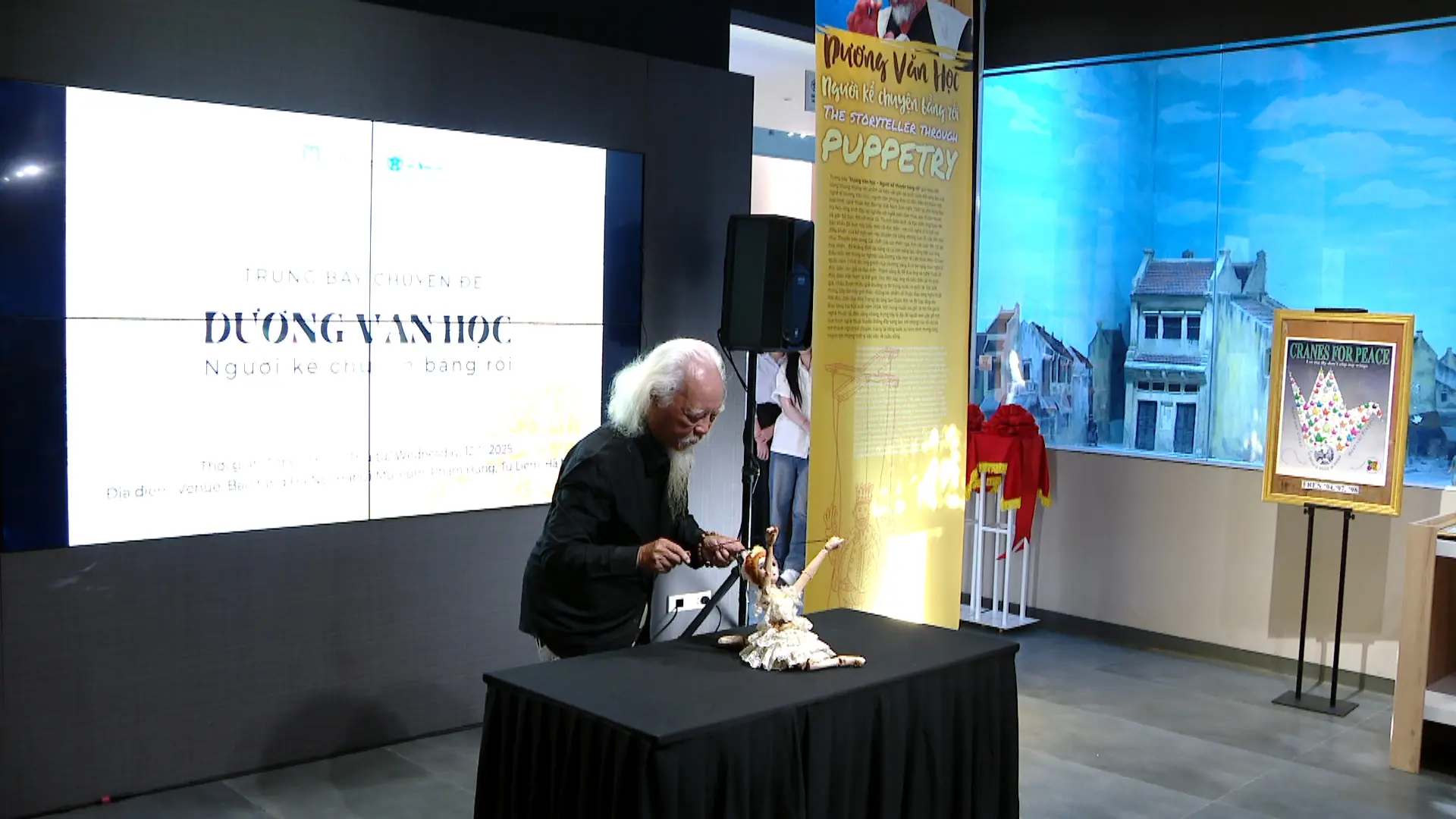 Người kể chuyện bằng rối